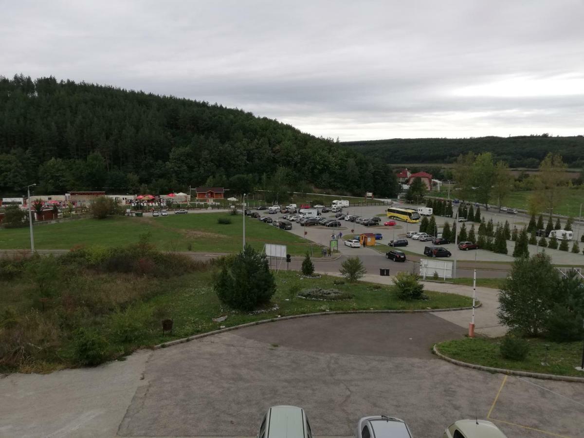 Chill Hill Lejlighed Egerszalók Eksteriør billede