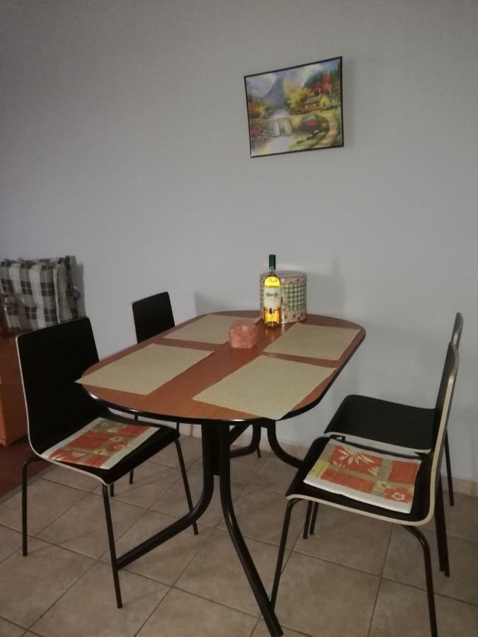 Chill Hill Lejlighed Egerszalók Eksteriør billede